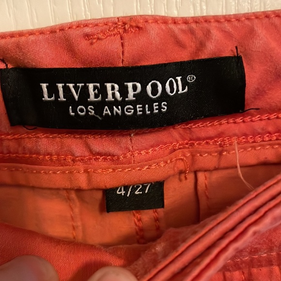 Super cute shorts - Picture 2 of 4